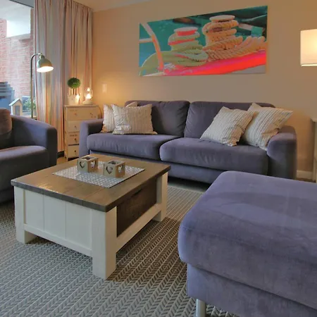 Apartment Am Flugplatz 1a, Whg 4, Haus Halligblick *